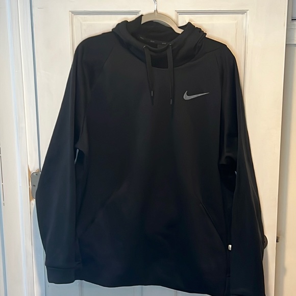Nike Dri-FIT Black Hoodie with Gray Carbon Fiber Swoosh – Men’s XL - Picture 1 of 5
